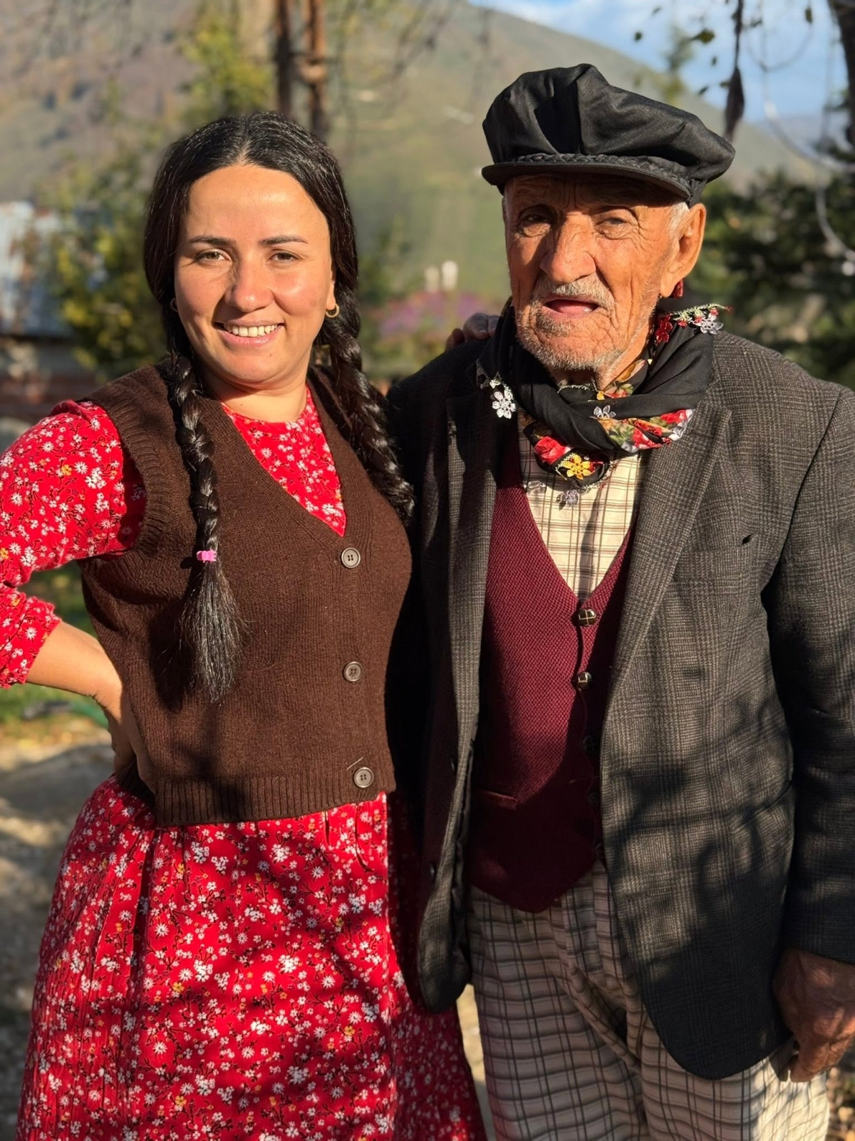 Nurşen Karayanız - Bizim Kız