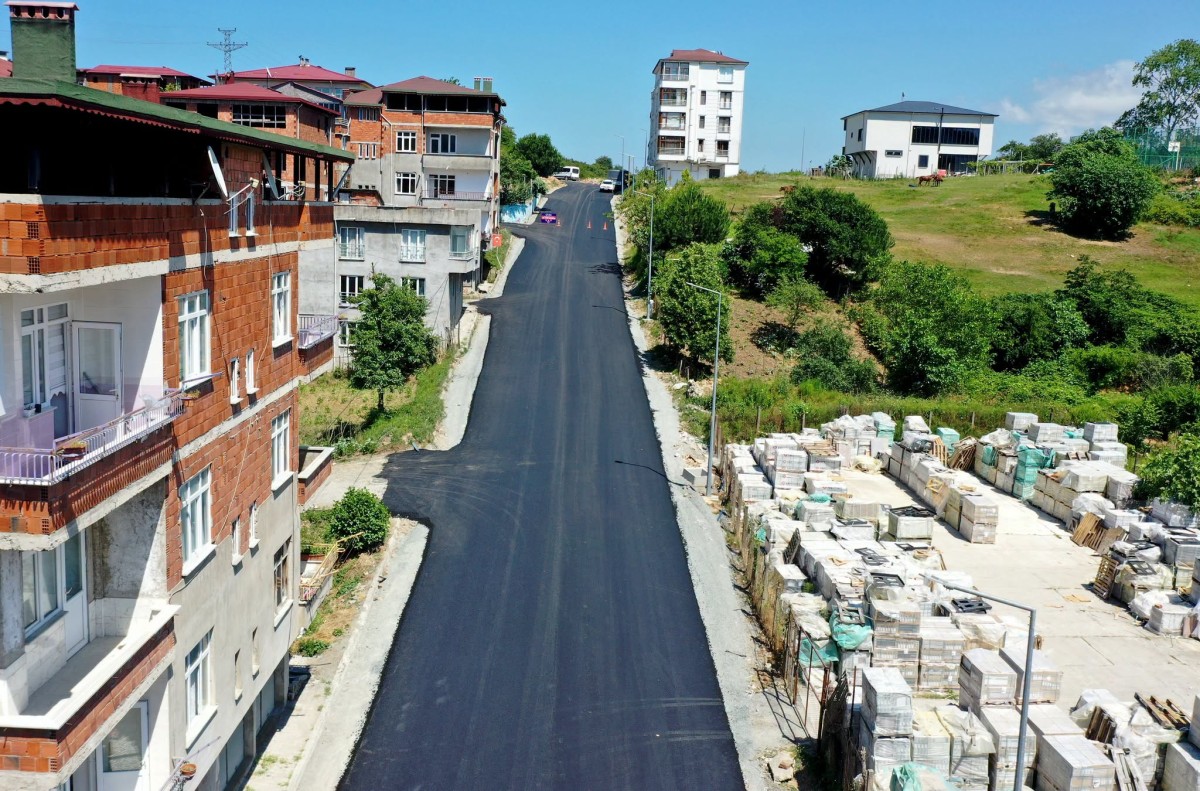 Ünye Gürecülü Mahallesi'nde Sıcak Asfalt Sevinci